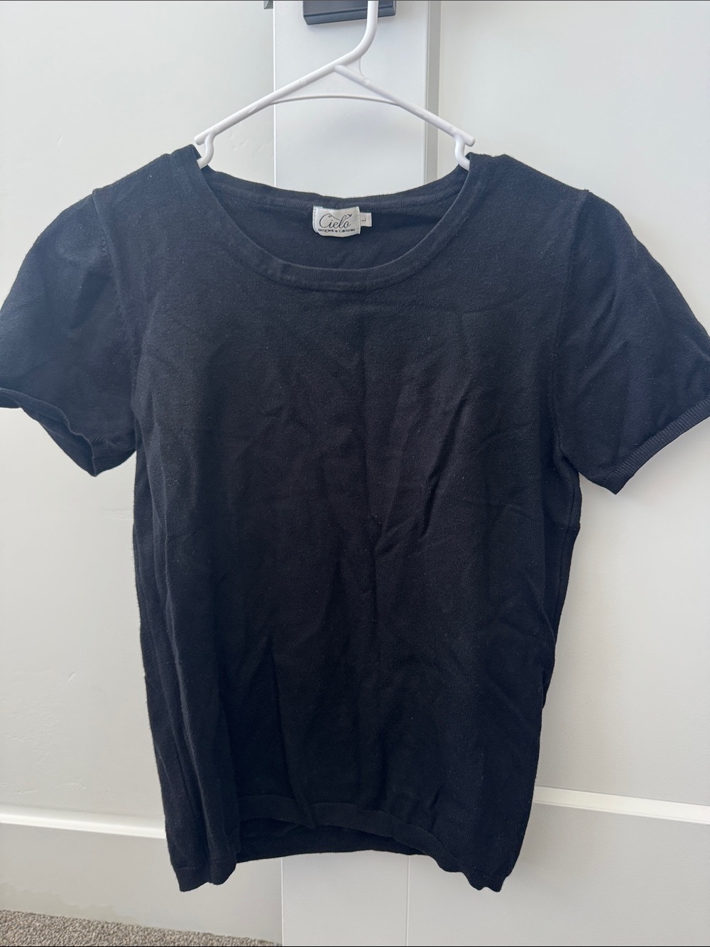 Cielo Black Short Sleeve Crewneck Tee